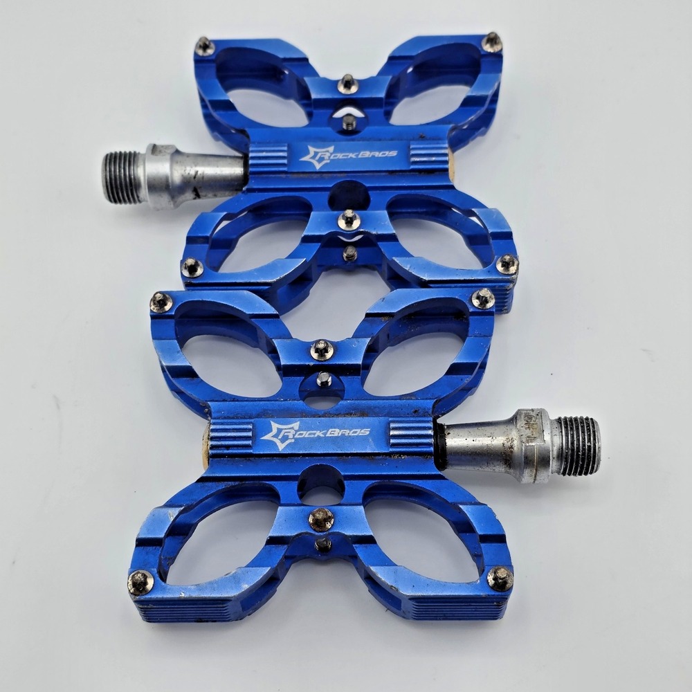 ROCKBROS Blue Mountain Bike Pedals Aluminum Alloy MTB Sealed Bearing Pedals